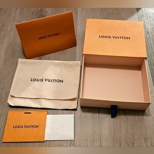 NEW Louis Vuitton Gift Set Wallet Drawer Box Dust Bag Card Holder Envelope 6"x5"